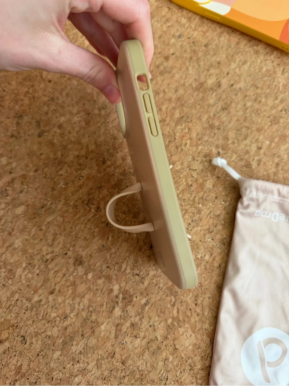 Loopy Case sleek loopy